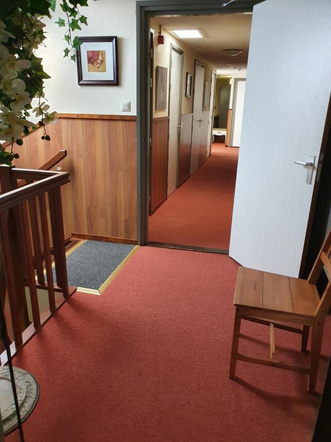 Hoeve Cobelli Ноорбеек Екстер'єр фото