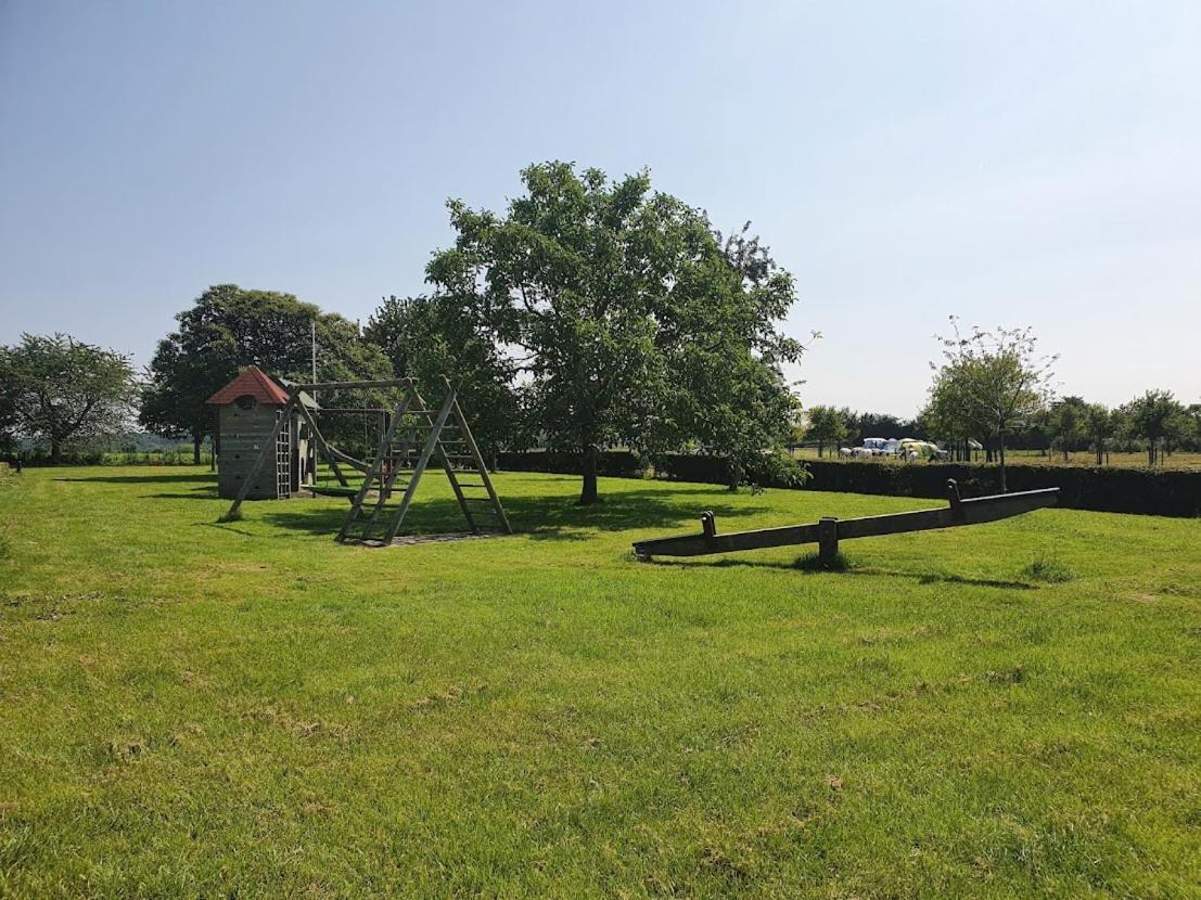 Hoeve Cobelli Ноорбеек Екстер'єр фото